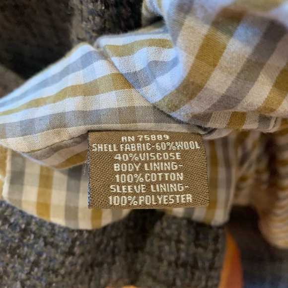 Urban Outfitters Brown Sound Fall/Winter jacket. Size medium. - Picture 4 of 4